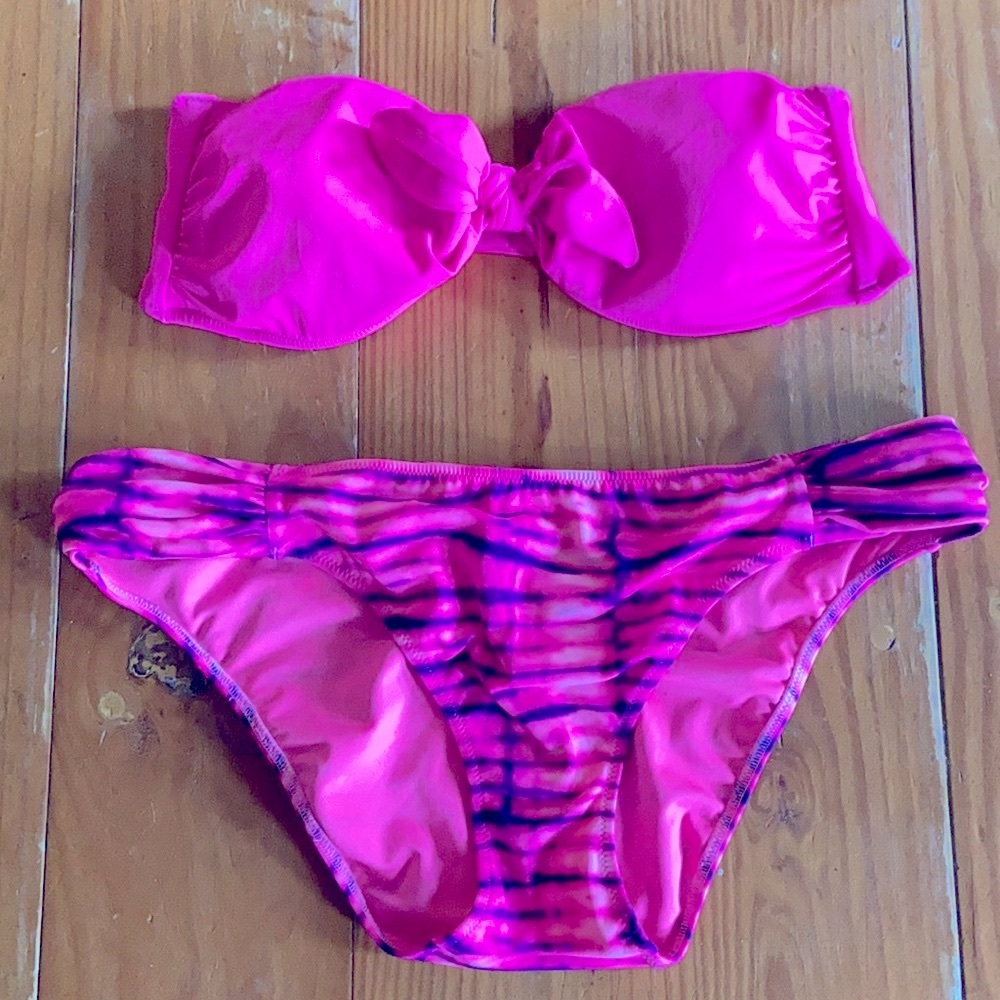 Victoria’s Secret Bikini Set Large